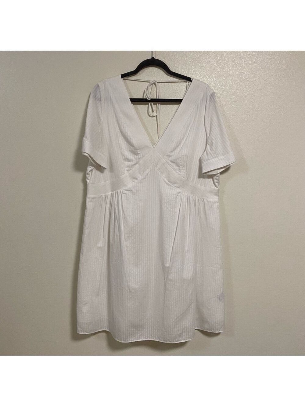 Banana Republic Factory Dress Women’s Size CL White Stripe Jacquard Mini Dress
